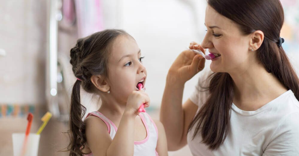 Zähneputzen mit Spaß – Tipps & Ideen für Eltern